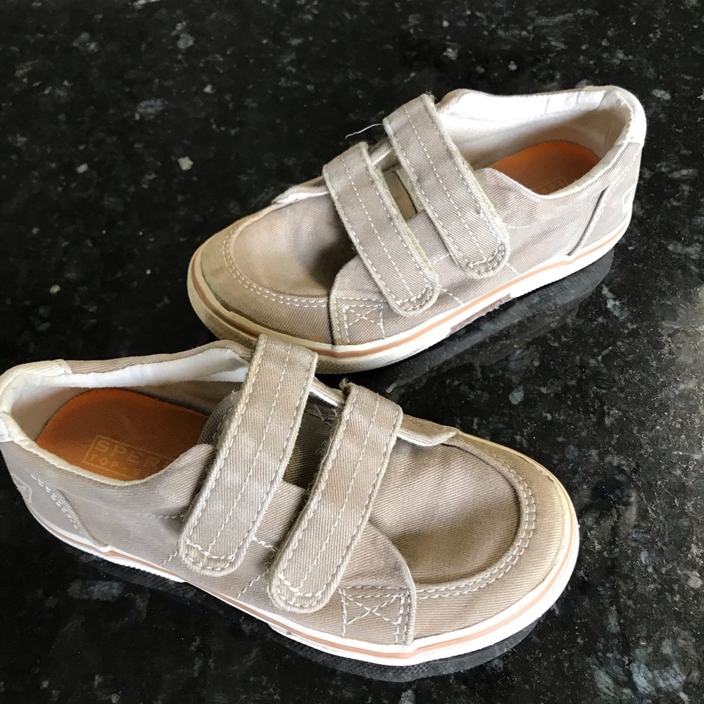 Sperry Topsiders